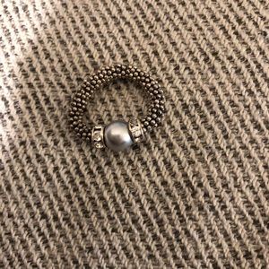 Unique! 🖤 Beaded Ring, Fits Multiple Sizes